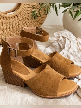 Kork-Ease Leather Suede Ankle Strap Wedge Sandals Tan Size 11 Boho